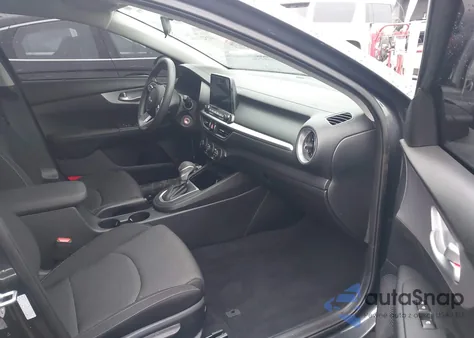 2024 Kia Forte Lxs из США, поврежденный, VIN 3KPF24AD3RE758948